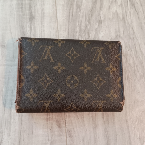Louis Vuitton Alexandra cloth trifold monogram wallet Authentic - Picture 4 of 14